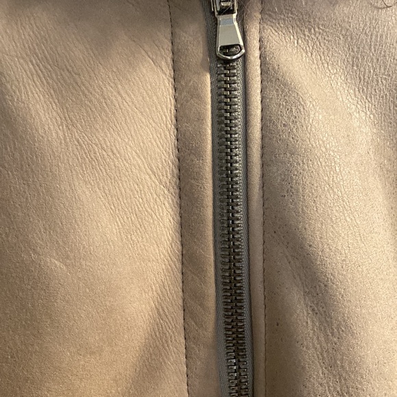 FUR COAT- Genuine leather and Shearling fur coat from Italy - Picture 5 of 15